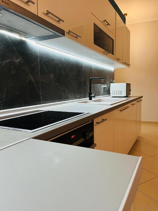 Elite Deluxe 3 Residence Kavala Exteriör bild